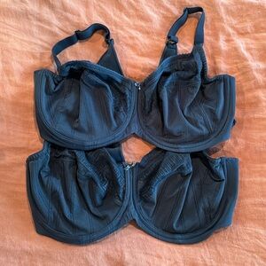Lilyette black minimizer bras size 40 DD